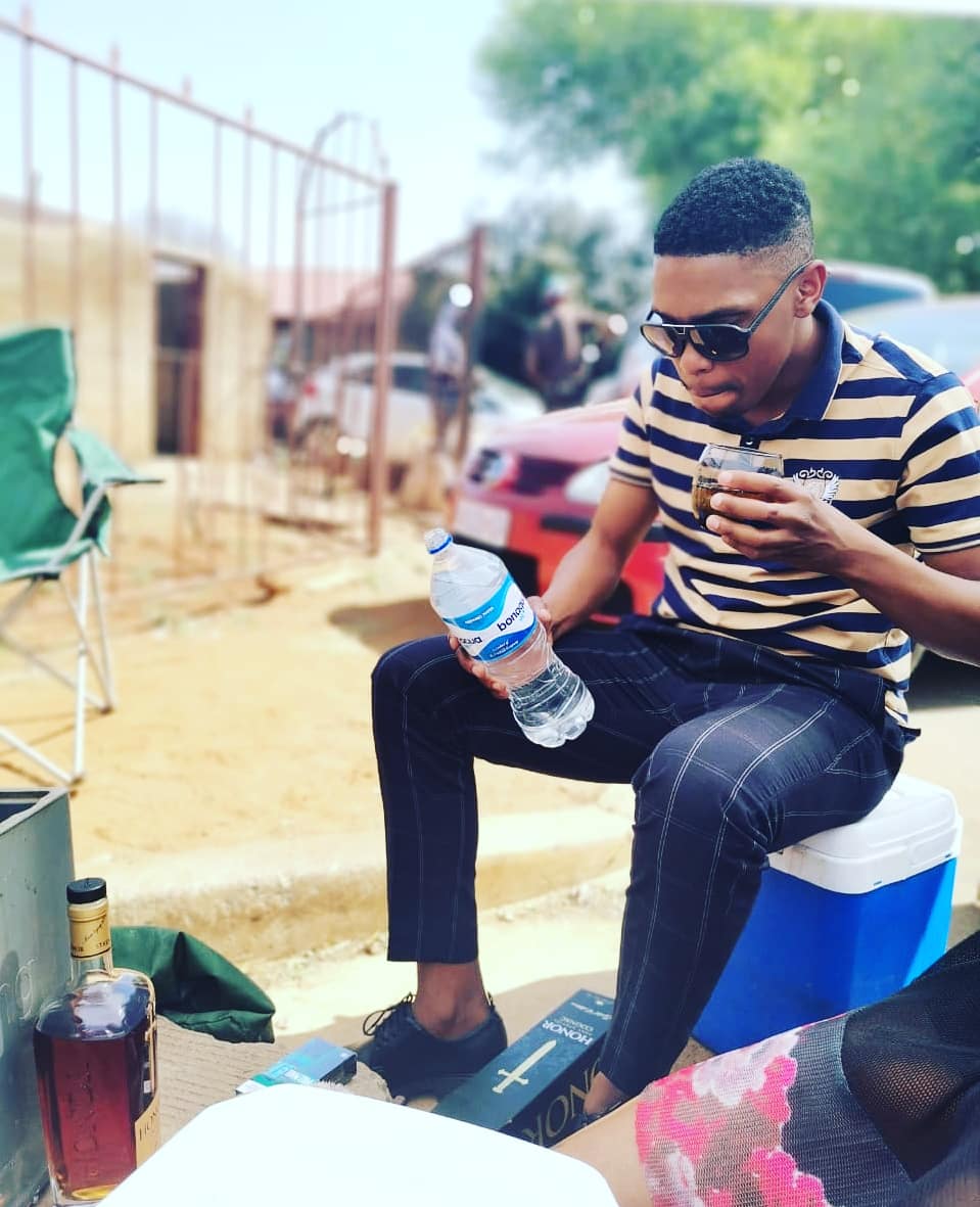 fatelayo's tweet photo. +1 🎂🎈🎉🥳 to myself https://t.co/5LQtF04Oz0