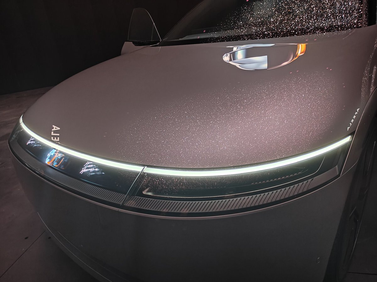 Gail_Salamanca's tweet photo. Got to check out Sony x Honda's #AFEELA EV. It almost has as many monitors as I do in my house. 😅
#RAM10 #360RA https://t.co/xfrlsBoHD1
