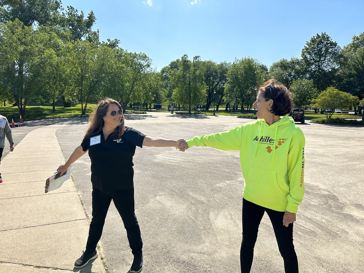 AchillesCT's tweet photo. Some scenes from the first day in Connecticut with the #AchillesRelay in Hartford. Thank you @Cigna for hosting the team for a delicious BBQ dinner!  @achillesintl https://t.co/wlMHY7prUe