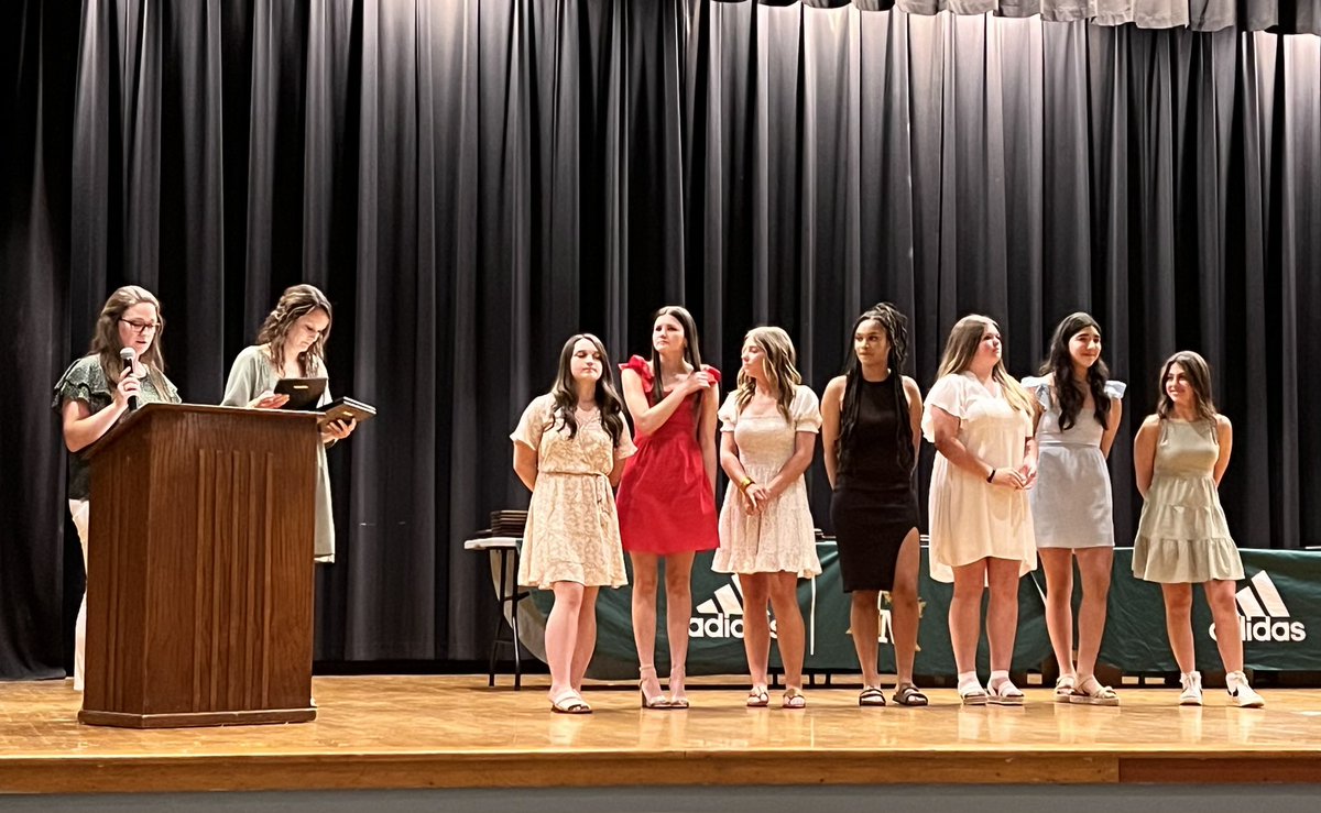 💚💛 Anya Maria we are so proud of your hard work and dedication to your teams and yourself. Girls Swimming MVP and All-Conference Swimmer 🏊🏼‍♀️ 🏅as well as Defensive Volleyball player <a href="/NorthMooreHigh/">North Moore High</a> 💚💛