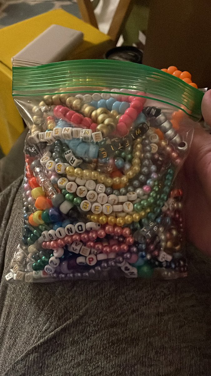 kmspedden's tweet photo. Do you think I made enough for Friday? @GilletteStadium @Mix1041  #taylorswift #FoxboroTheErasTour #friendshipbracelets @taylornation13 @taylorswift13 https://t.co/PGLZQQbxoS