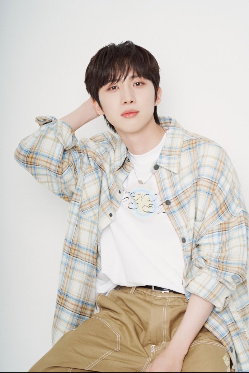 huiting28's tweet photo. 😍💖

https://t.co/vdLyaINGvr
https://t.co/gIYOuOItGK
https://t.co/TsrJU9Vt4V

#Pentagon #펜타곤 #Hui #후이 #Jinho #진호 #Hongseok #홍석 #Shinwon #신원 #YeoOne #여원 #Yanan #옌안 #Yuto #유토 #Kino #키노 #Wooseok #우석 https://t.co/tB0UDYJkMz