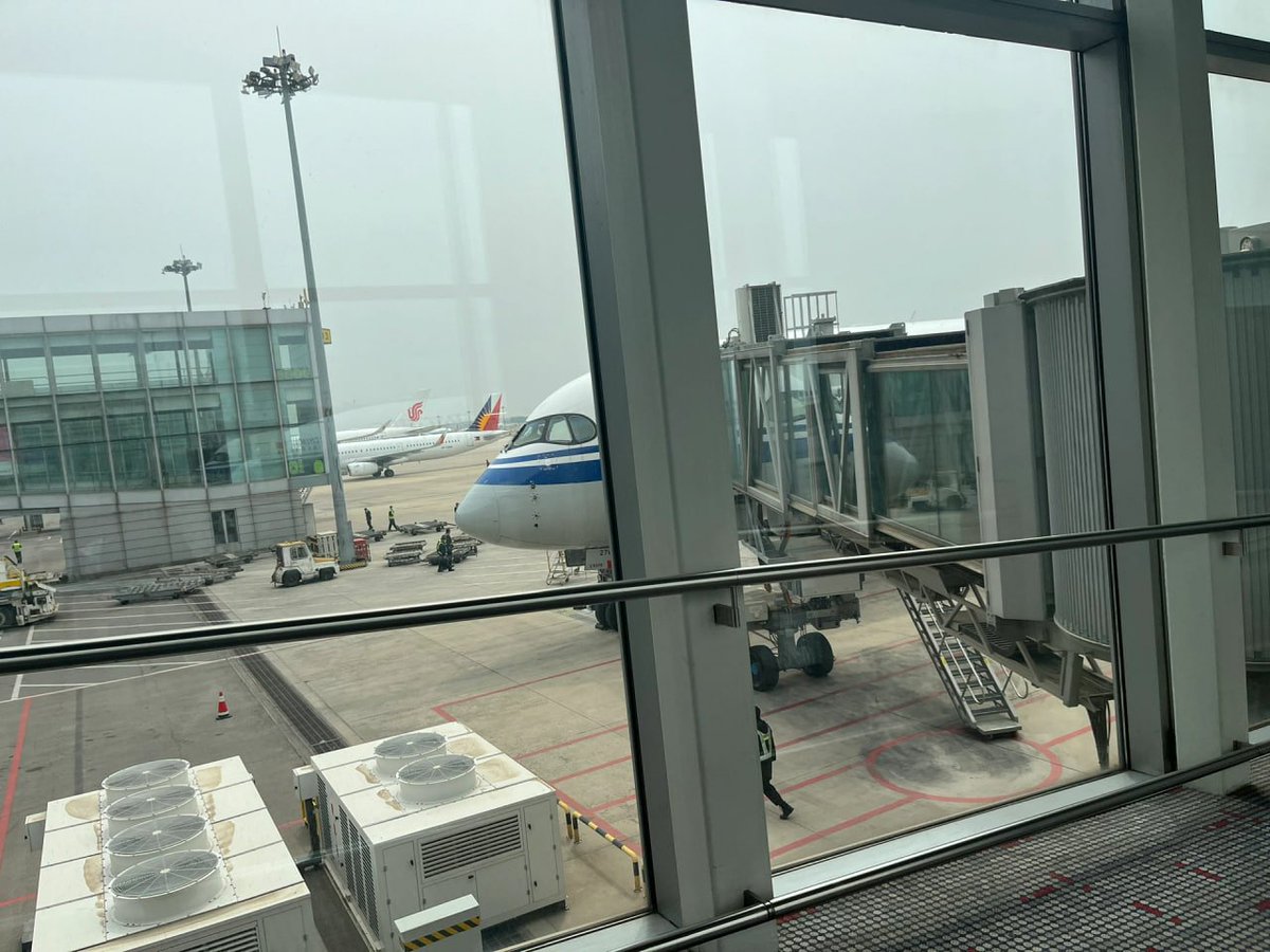 🥰 I had a great time on this vacation 💕 The people here are very friendly 💖 The scenery is also beautiful 🌉 I will have the opportunity to come back to this beautiful city ✈️