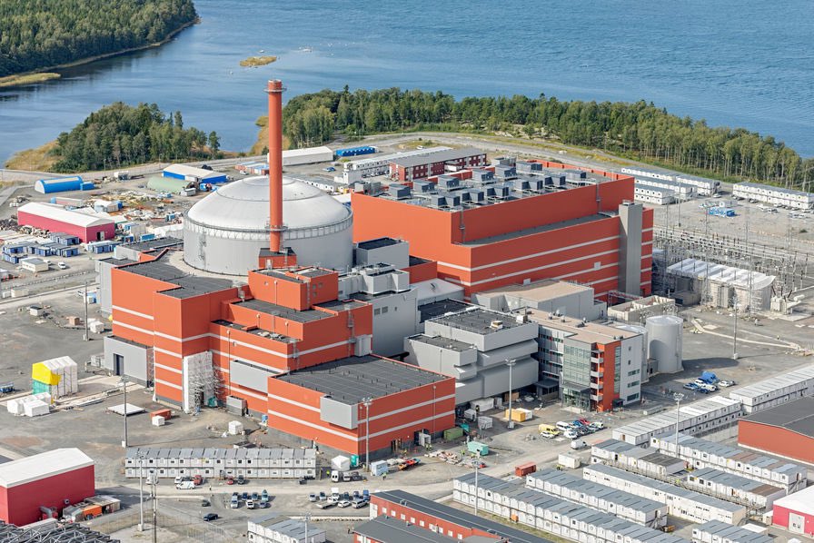 Se desploma el precio de la energía eléctrica en Finlandia 🇫🇮 tras la puesta en servicio de Olkiluoto 3, su nuevo reactor nuclear, pasando de 245,98 €/MWh en diciembre a 60,55 €/MWh, una reducción de más del 75%. 
oilprice.com/Alternative-En…