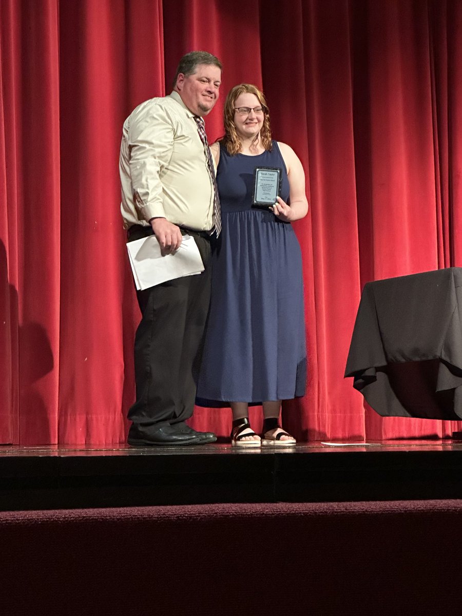 CPhennenmath's tweet photo. Great night at the academic excellence banquet.  So honored to be chosen to speak on behalf of two members of the top ten. #PrairieProud ⁦@CPHSGophers⁩ https://t.co/8iv6JYFeiO