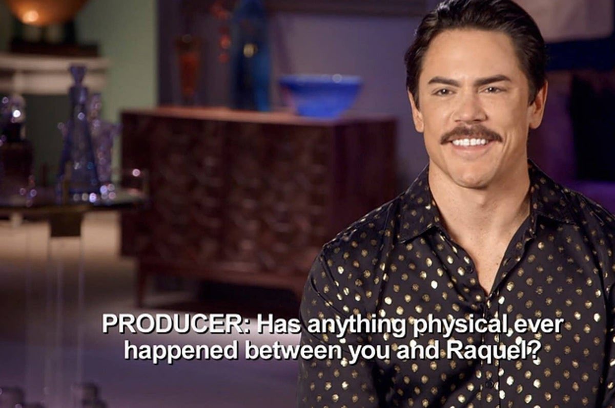 Graceful_Slob's tweet photo. YouTube TV buffering more than Sandoval did when he said nothing had ever happened between him and Rachel.. #PumpRules #WWHL #Scandoval #TeamAriana https://t.co/6PVM99lP0V