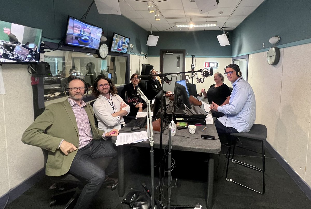 charlottecooknz's tweet photo. A few legends on the airwaves today @radionz #budgetday https://t.co/YsEiCK5gy0