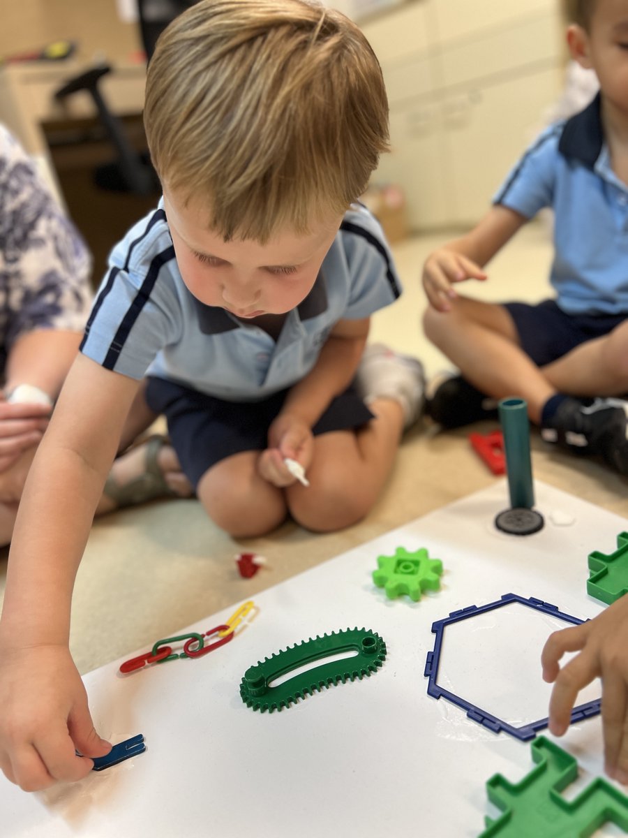 In Eco Club recently, children from Nursery and Reception have been reusing old toys and resources that have either been broken or don’t belong to any other sets to create some exciting 3D art! #ecoclub #dbisearlyyears #dbis #dbishk