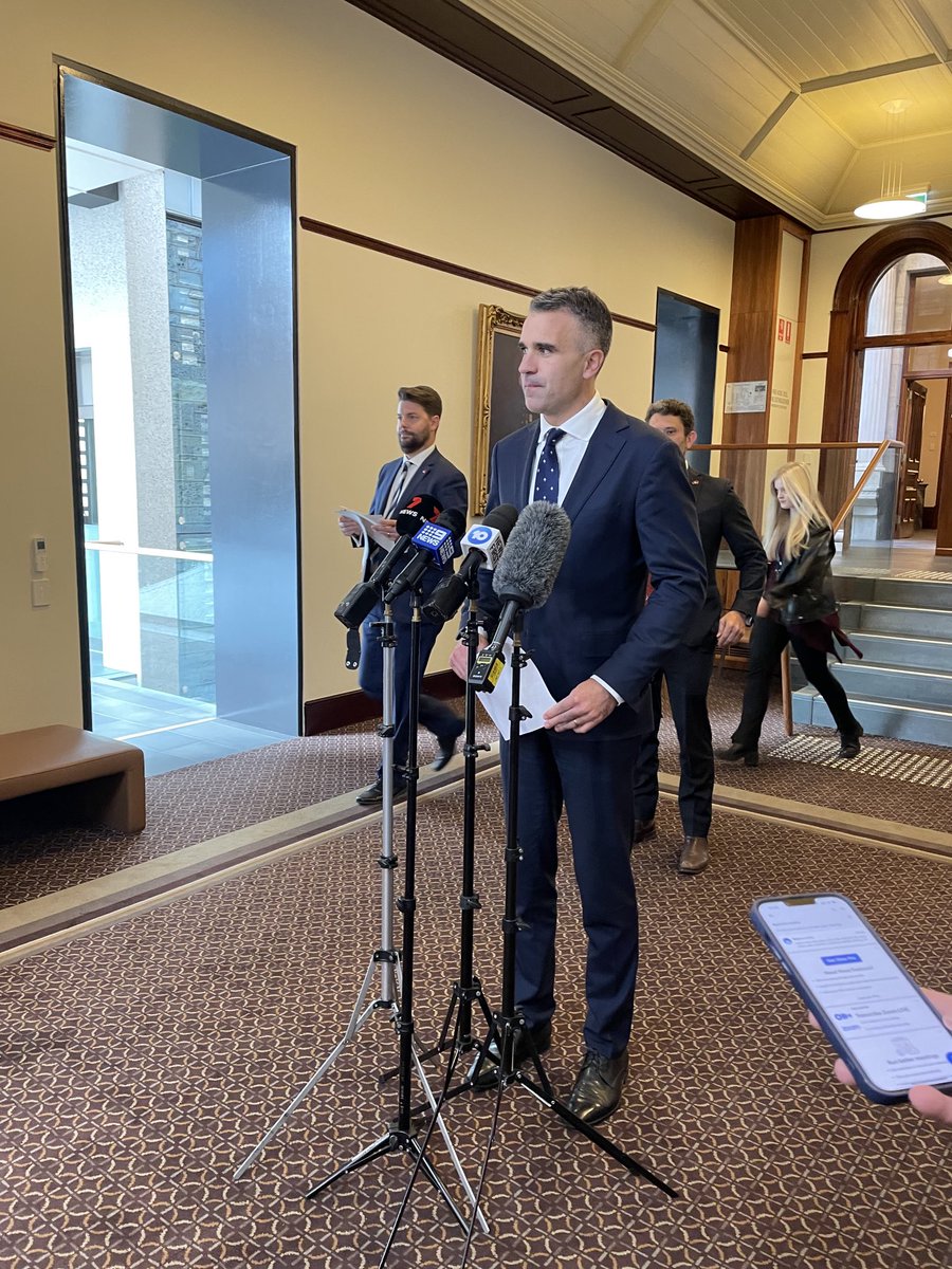 Alan Murrell (@alanmurrell10) on Twitter photo Premier <a href="/PMalinauskasMP/">Peter Malinauskas</a> on legislation being rushed through parliament targeting “dangerous” protesters. @10NewsFirstAdl Premier <a href="/PMalinauskasMP/">Peter Malinauskas</a> on legislation being rushed through parliament targeting “dangerous” protesters. @10NewsFirstAdl
