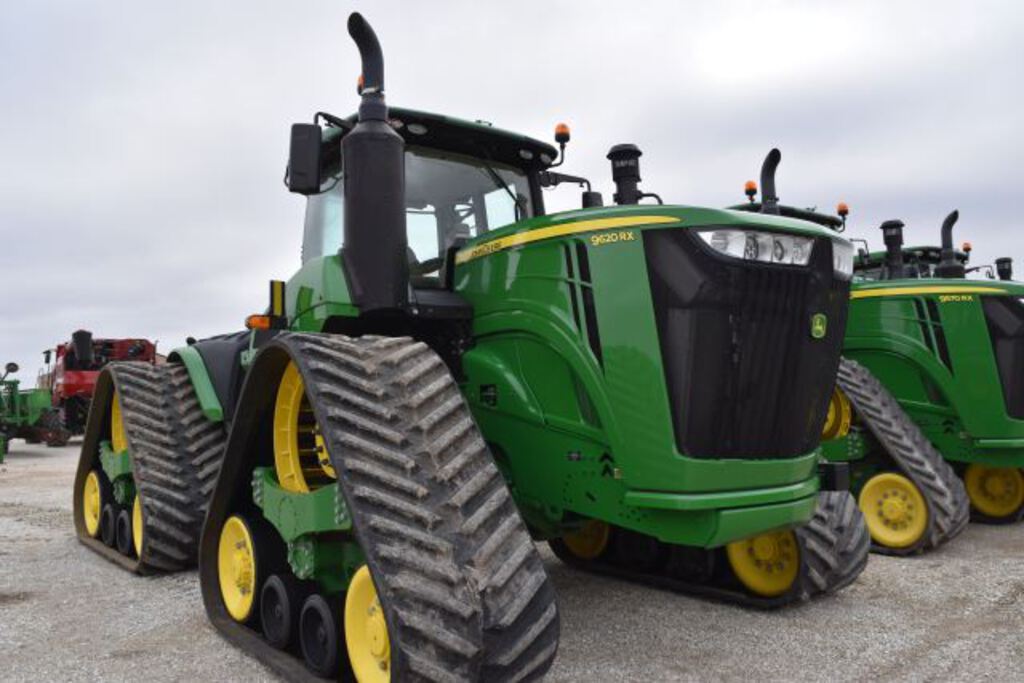 Highest auction price on Tractor Jan. 1 - May 17, 2003 was $142K. 20 Years ago. In blog I just posted you can see how values doubled over next 10 years to 2013, then absolutely flat for 5 years. And have exploded to moon here in '23, up to $625K. Story: discuss.machinerypete.com/t/comparing-hi…