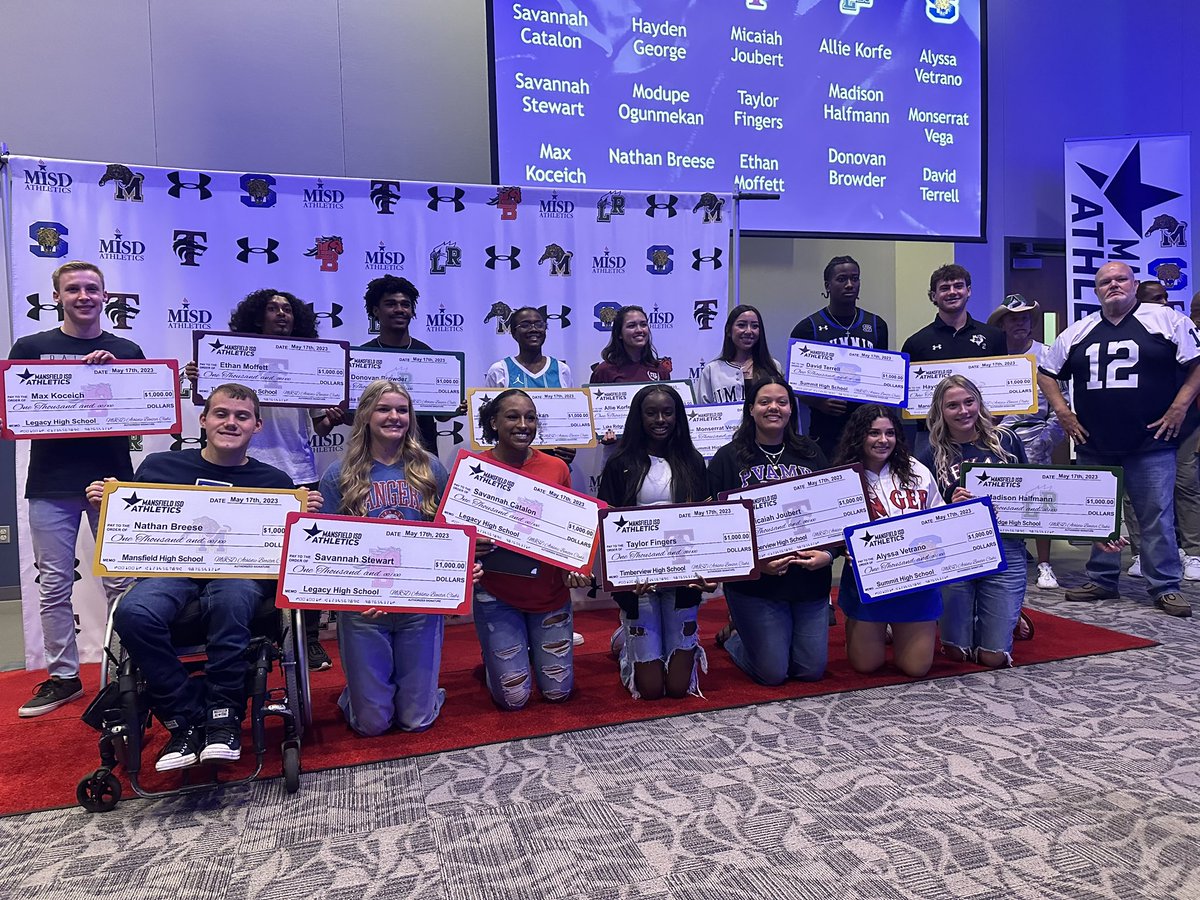 Taylor Fingers, Ethan Moffett and Macaiah Joubert were award a $1,000 scholarship at the MISD coaches banquet for being an Exemplary Senior!! These three are off to do big things!!!
