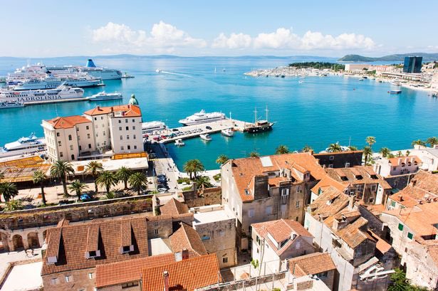Hey there, travel community! 🌍 The #BoldlySheTravels team is heading to Split, Croatia this weekend! 🇭🇷 We're on the hunt for unique experiences, hidden gems, and delicious eats. Do you have any must-see recommendations or insider tips? We'd love to hear them! 🌊☀️#SplitCroatia