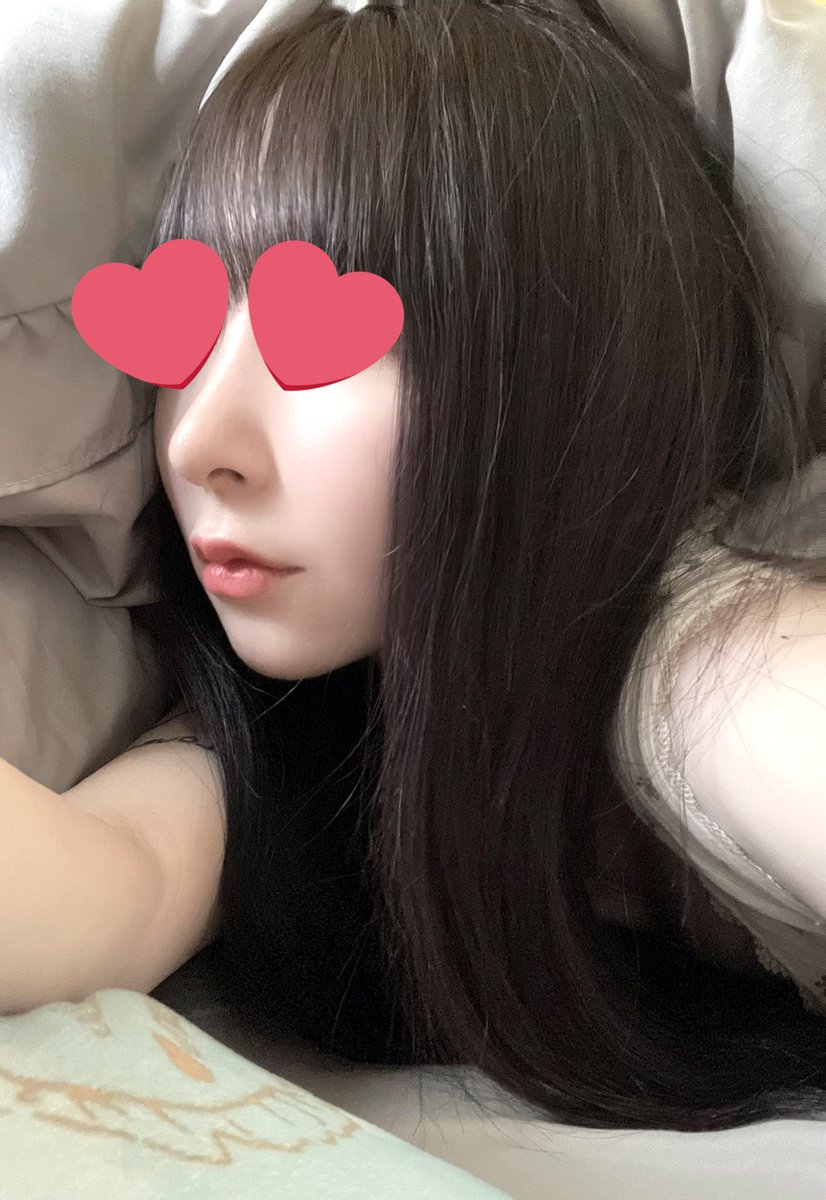 99O1O1's tweet photo. 鼻フル1ヶ月🫶🏻💕肌加工してます😭 https://t.co/EOZv218uqj