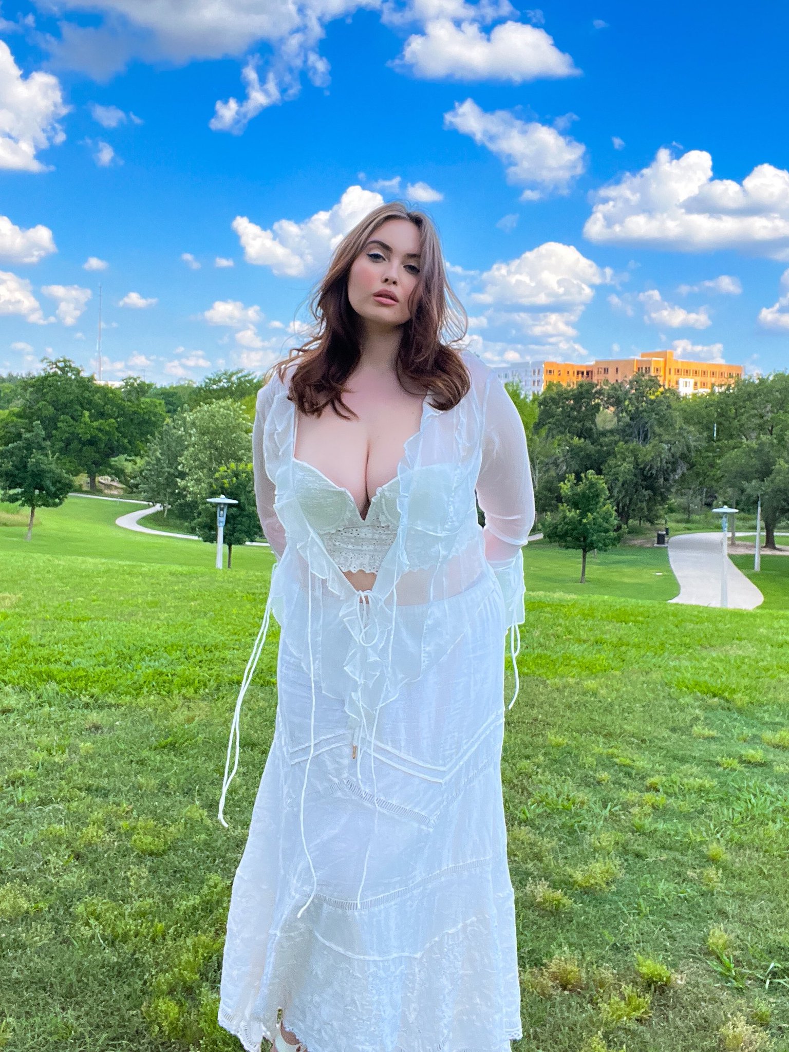 TW Pornstars 2 pic. Erin ♡. Twitter. Taurus szn🍃🧚🏻‍♂️🍄. 3 33 AM 18