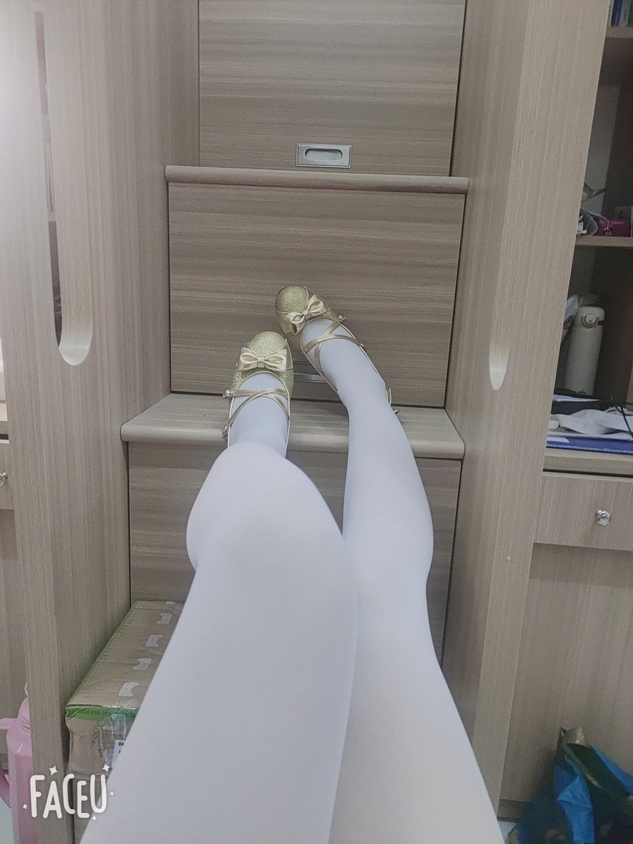 xiluo77's tweet photo. 好想有人���我一起玩呀
#黑丝 #白丝 https://t.co/1CJPeL4Ghz