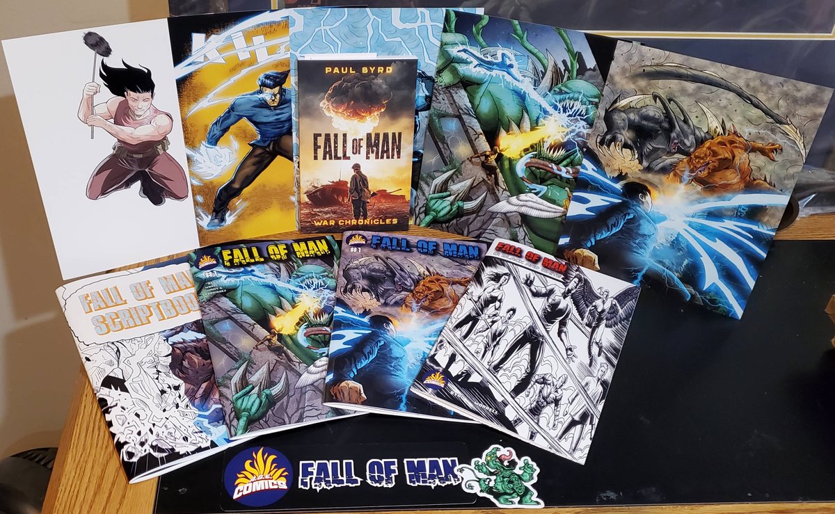 hujangus's tweet image. #Kaiju ALERT! Got my copy of #FallOfMan #1 a few weeks ago from @AGE_Comics_.  Nice package of #DaiKaiju goodness with a personal note from the writer.  Great added touch.  Fun story, Super powered humans and Giant Monsters.  Issue #2 is crowdfunding now @ fundmycomic.com/campaign/19/fa…