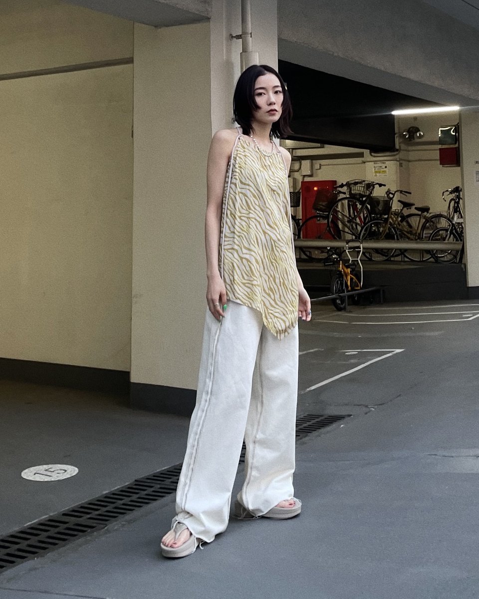 SLYOFFICIAL's tweet photo. #SLY_info
YOSHIMI TOIDE【160cm】
ルミネエスト新宿スタッフ
__________________________________
TOPS→ https://t.co/sZjiK6WGpd
PANTS→ https://t.co/rPr6tFvYZZ
_____________________________
#THROWbySLY
#SLY
#SLY_fav
#SWS https://t.co/mO8UWSm7Pn
