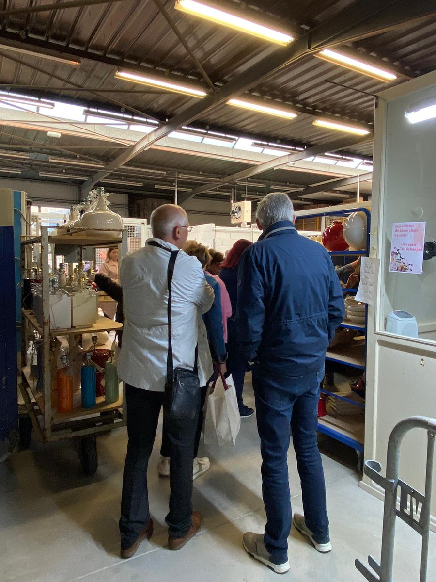 GRANDE VENTE DE PRINTEMPS
C'est parti ! :-)
Aujourd'hui sur rendez-vous et demain en entrée libre, tout est expliqué ici bit.ly/3ep5dio
Si vous ne pouvez venir, code GVP20 pour toute commande passée en ligne sur notre site internet (hors Nouveautés et Éditions Limitées).