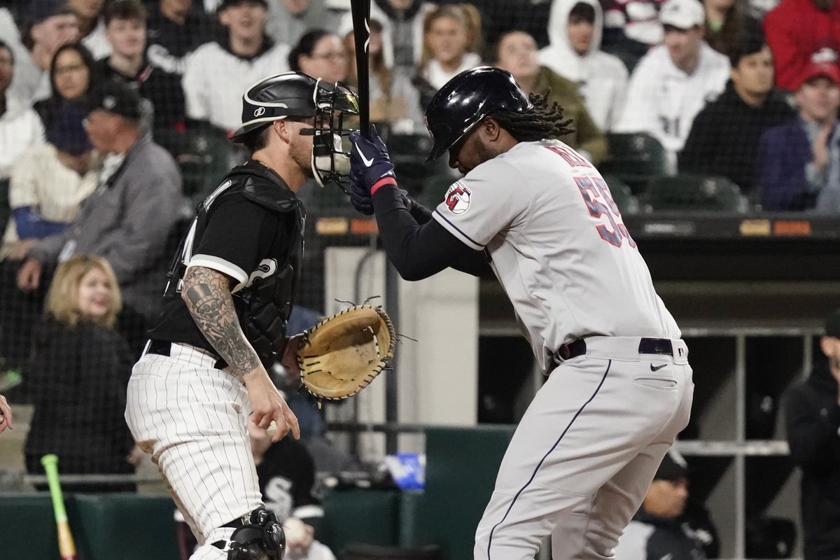 White Sox club three more homers, down Guardians 7-2 https://t.co/kB4gkAA3Wd https://t.co/1GLwAdliju