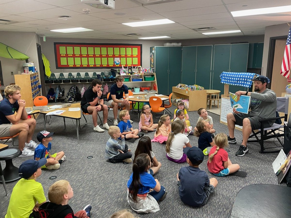 Seniors <a href="/NickBesser7/">Nick Besser</a> <a href="/MaxHughes26/">Max Hughes</a> <a href="/OwentCline/">Owen Cline</a> <a href="/DrewPrusse/">Drew Prusse</a> helped <a href="/SamCampfield/">Sam Campfield</a> read to Coyote Creek's kindergartners! They then answered questions about backflips, butterflies, birthdays and ball! 
#PlayTogether