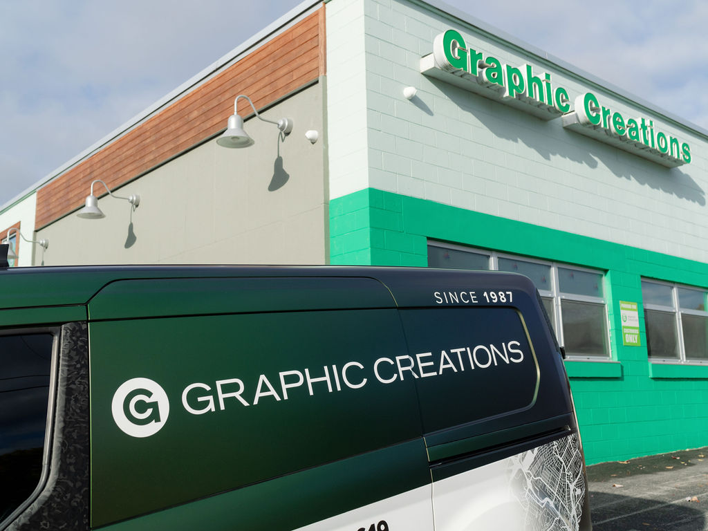 GCKnoxville's tweet photo. We are here to create, promote and build your brand with legendary customer service! Comment your favorite Graphic Creations memory below ⬇️
Photo credit: @tsgknoxville @benfinch #graphiccreations #brandbuilders #brandmanagement #choosequality #printlocal https://t.co/xA4cnMoGCo