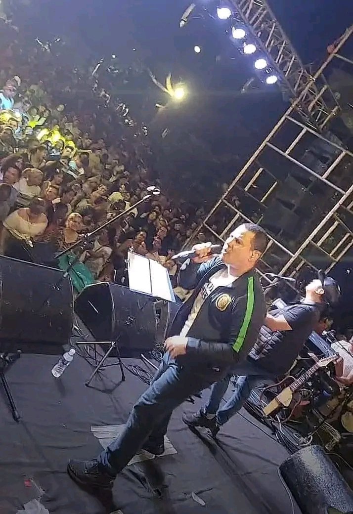 YusimyGalan's tweet photo. #AsambleaPoderPopularMunicipalRegla.
#ConB
Los odiadores no tienen gusto,ni cerebro para disfrutar de la música y la letra inteligente de #BuenaFe.
Más siempre existirán quienes levanten sus voces y digan !No! contra el acoso y la injusticia.
#ConBuenaFeYo https://t.co/EZbWeysIXl