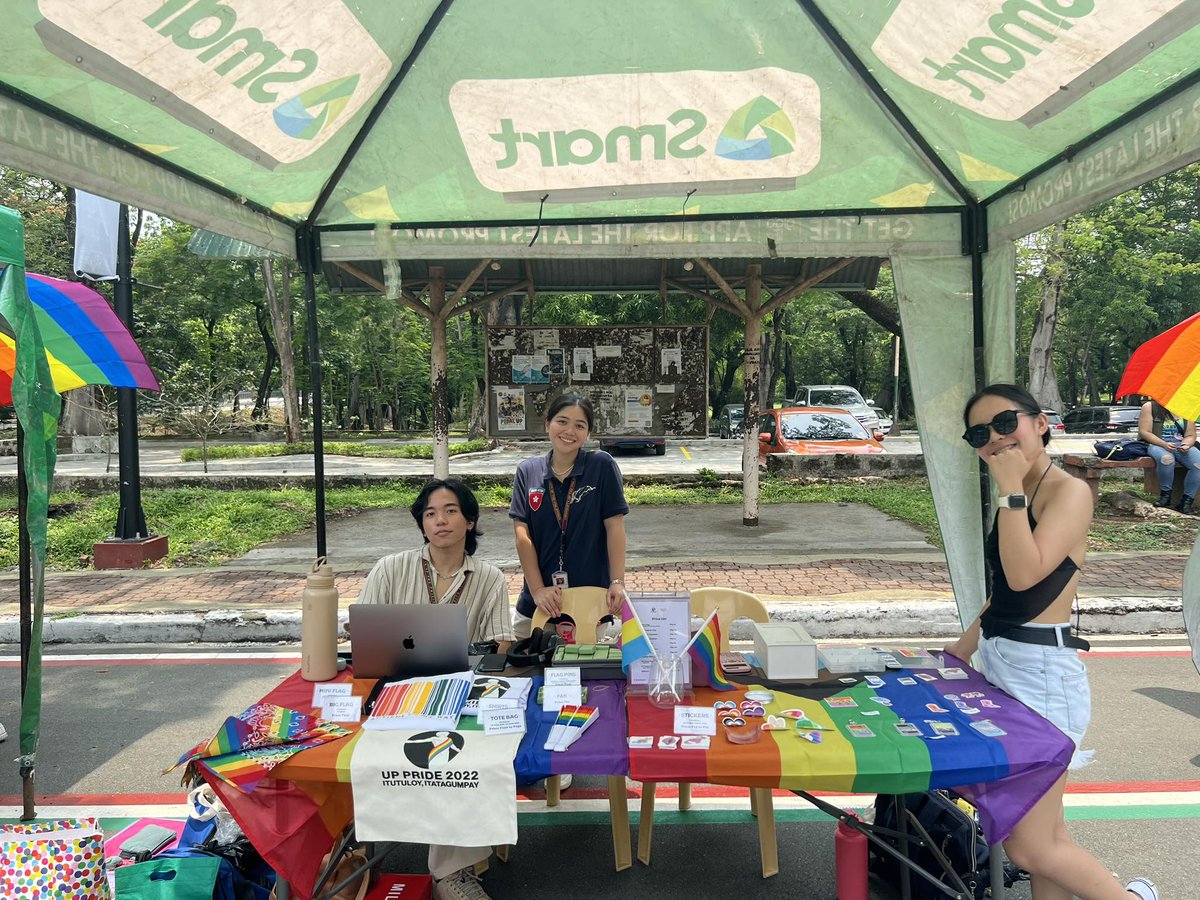 upbabaylan's tweet image. Happening Now: It&apos;s the second day of Here for Queers 2023 Intergalactic Expo Bazaar! Visit us at the Rainbow crosswalk, Roxas Ave., and support locally-owned queer businesses!

#HereForQueers
#IDAHOBIT2023