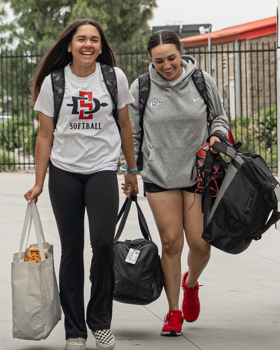 AztecSoftball tweet picture