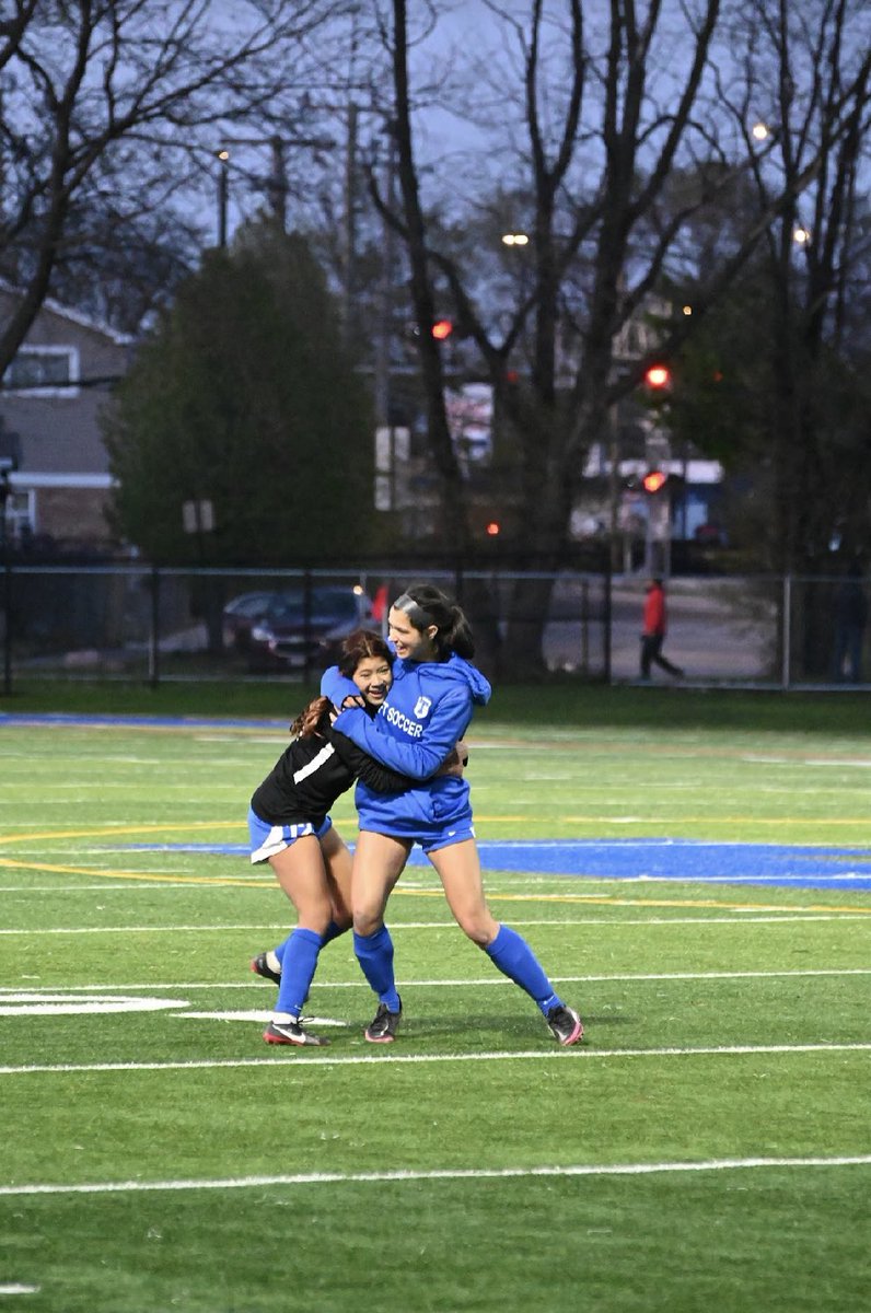 ashleygorderr's tweet photo. @TaftHS_Soccer Thank you for the best 4 years. I can’t wait to see what the future holds for this program���️ https://t.co/imL7mHahmM