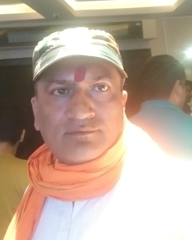 kamal_rawat's tweet photo. जो लोग कहते हैं की एक अकेला क्या कर सकता है उनके लिए हरियाणा के सतीश शर्मा जी एक उदाहरण हैं। 
नौकरी की व्यस्तता के बावजूद, इन्होने अकेले ने एक दिन में 51 मेंबर्स बनाये। @sdeo76 @AnkurSharma_Adv https://t.co/yrnEPTbjvA