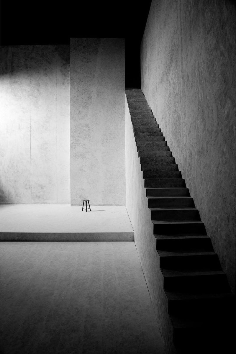 The still of the night by Yoshimitsu sakamoto