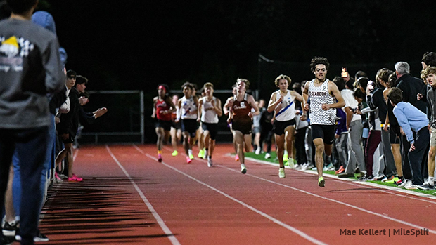 njmilesplit's tweet photo. Full replays for every race from Holmdel Twilight Royal Rumble as well as all flights of the discus throw.  
📹 https://t.co/Mx8DXQkxPZ https://t.co/oRYfKIJnoz