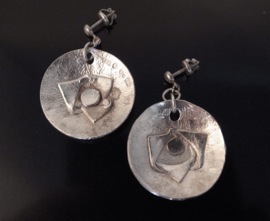 Rosa Taikon, rare pair of silver earrings, #Stockholm, #Sweden, 1972. Find them on johnkelly1880.co.uk or DM for details. #vintage #jewellery #vintagejewellery #preowned #preownedjewelllery #Swedishjewellery #Swedishdesign #Scandinavianjewellery