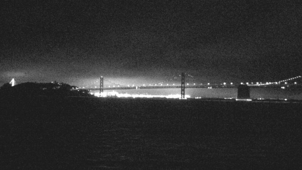 BayBridgeWatch's tweet photo. (っ･ω･)っ 🌥 54.6°F • 26 AQI https://t.co/64xzYwOP7U