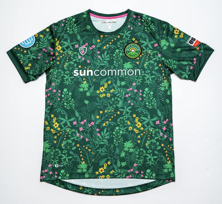 TheKitmanUK's tweet photo. #Kitnews from USL2 as the new 2023 @VermontGreenFC home kit made by @PlayerLayer has been unveiled. 👕

What do you think of it?

📸 https://t.co/KrklmSBS6A

#VermontGreenFC #VermontGreen #PlayerLayer https://t.co/VSMAHXfQm3