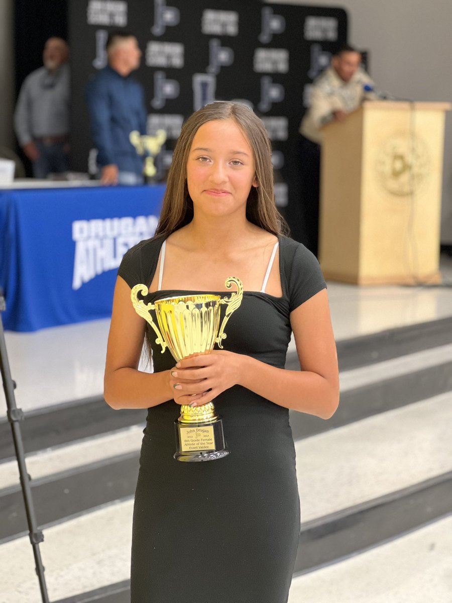 SISD_ES's tweet photo. Congratulations to all student athletes for their hard work this school year.  🎉Together they brought home 11 championship trophies. 🙌🏻 What an accomplishment! 💯Way to go Dragons!!!🐲 Thank you Coaches for your leadership! 🙏 https://t.co/bGILIfmfUk