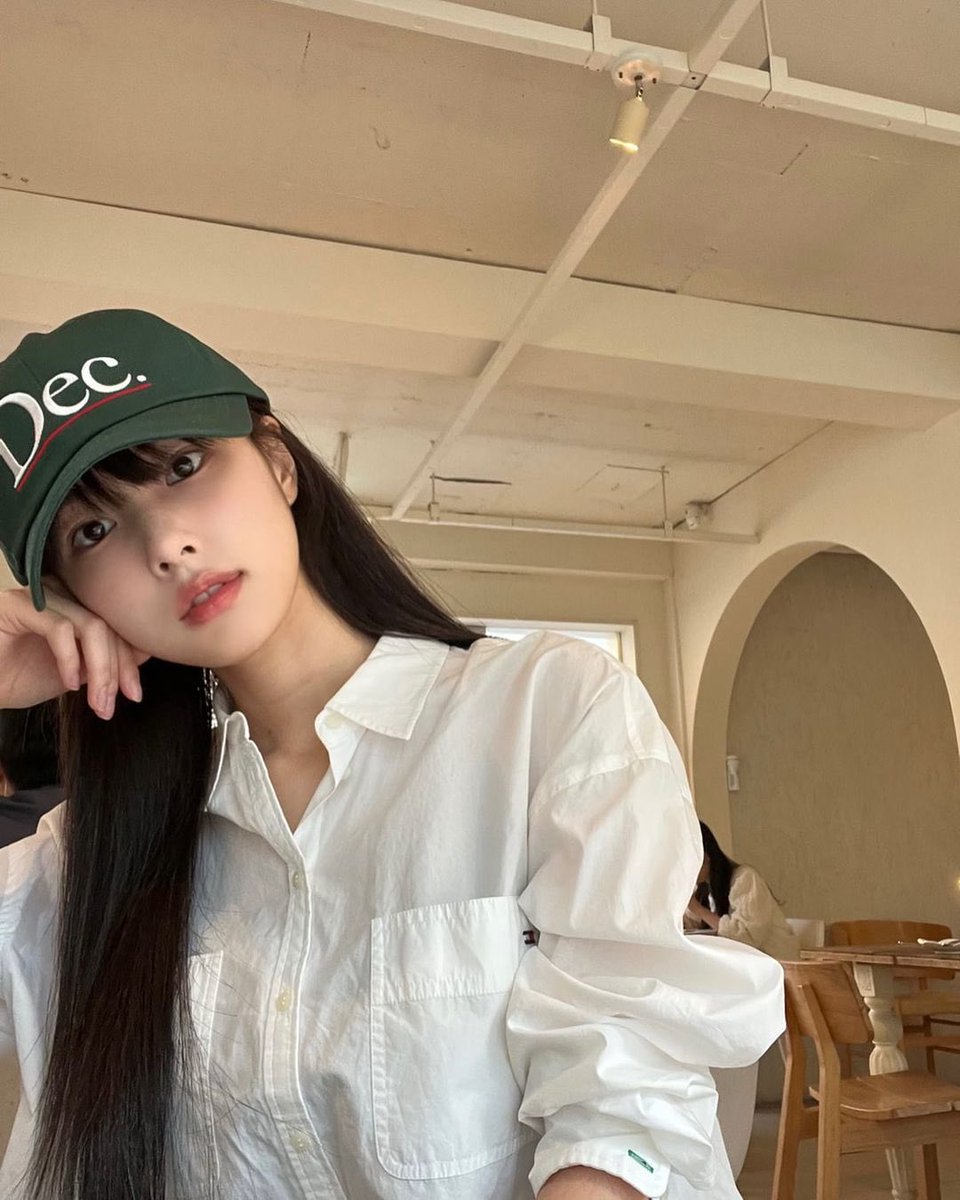 hyemwonn's tweet image. one fine afternoon..🥦