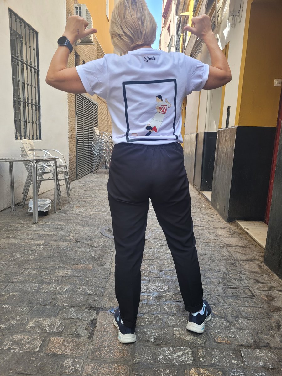 Esta noche, con permiso d la clientela, nos la tomamos libre,  no todo va a ser trabajar hay q conciliar también la vida familiar..
Mientras tanto para el mediodía tenemos d especial los Higaditos d pollo en salsa. #Hoy #Sevilla #SevillaHoy #Gastronomia #SinFiltros <a href="/lagradabrand/">LaGrada</a>