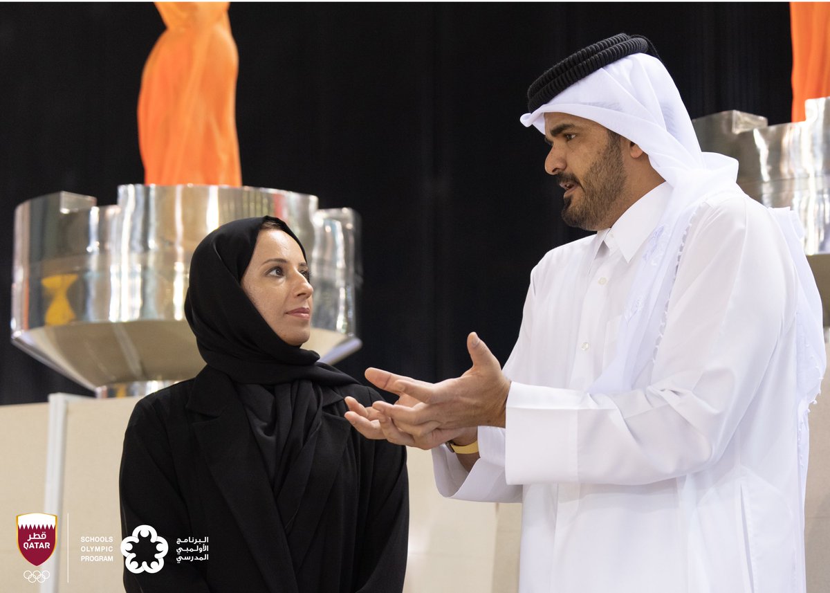 qatar_olympic's tweet photo. 📸 : سعادة الشيخ جوعان بن حمد آل ثاني، رئيس اللجنة الأولمبية القطرية، وسعادة بثينة بنت علي النعيمي وزيرة التربية والتعليم والتعليم العالي، يشهدان منافسات اليوم الختامي للبرنامج الأولمبي المدرسي بمشاركة أكثر من 2000 طالب وطالبة في قبة أسباير
🏫🇶🇦
H.E Sheikh Joaan Bin Hamad Al-Thani, President of Qatar Olympic Committee, and H.E Buthaina Bint Ali Al-Naimi Minister of Education and Higher Education attend the final day of competitions for School Olympic Program. More than 2000 students took part in the program at Aspire Dome.
.
#WeAreTeamQatar #SOP