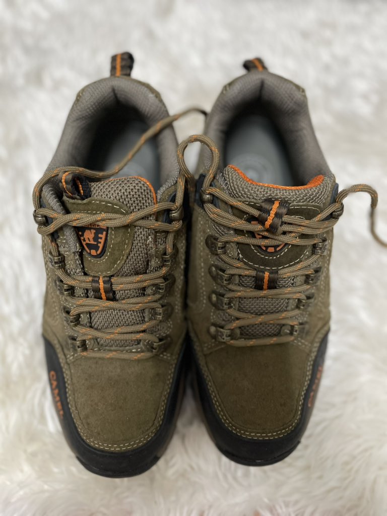 02Amatsu's tweet photo. ส่งต่อรองเท้า camel เดินป่าผู้ชายเบอร์ 38 สีกากีเข้มส้ม foot rage 240 mm
เคยใส่เดินถนนธรรมดาแค่ครั้งเดียว และคับไปเลยขอส่งต่อเผื่อเพื่อนๆนักเดินทางท่านไหนสนใจ
ตัวนี้ของแท้แน่นอนสั่งจากคาเมลมอล์ สั่งมาตอนราคา 1,xxx แต่ขอส่งต่อแค่ 500 บาทค่ะ ค่าขนส่งแยกอีก 40 บาทนะคะ #ของเดินป่า https://t.co/RBwh8Onaly