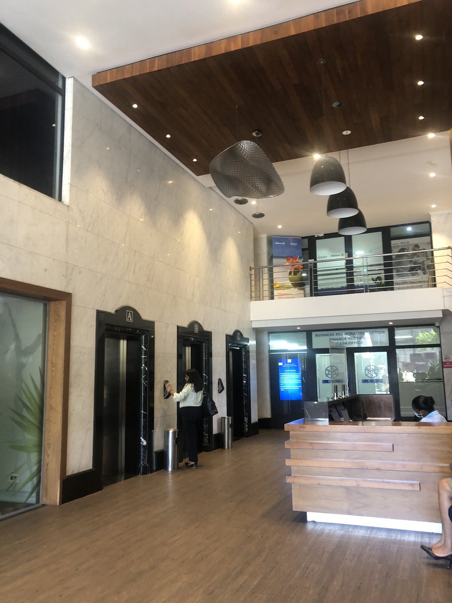 MjplusEsther's tweet image. Let’s be productive …#newstart  I’ve created my new company today and that make proud of myself #ladyatwork