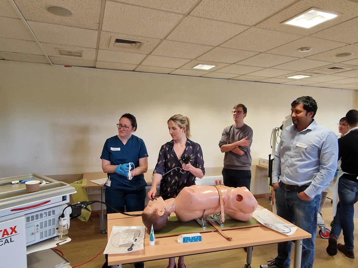 shefgastro's tweet photo. A fantastic morning at the @BSGTrainees #endoscopy taster course @shefgastro .
Thank you to Dr H Parr @Mo_Shiha Dr A Hicks @Dr_tom_archer Dr K Peddada @nicolettanandi &amp; @DrSunnyR for helping. Hope you all enjoyed it! https://t.co/bkLpzsEbdb
