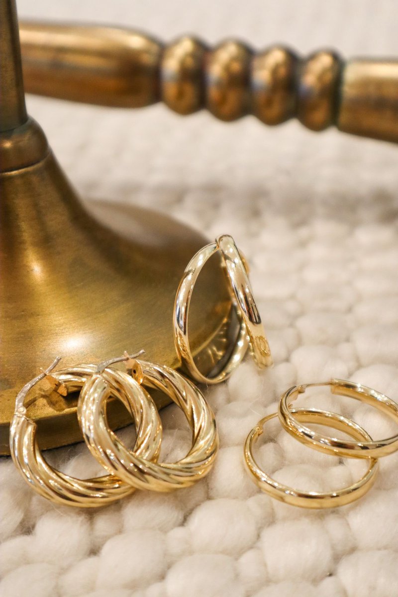 💎⚡️ Bringing the Yellow Gold Hoop Back!