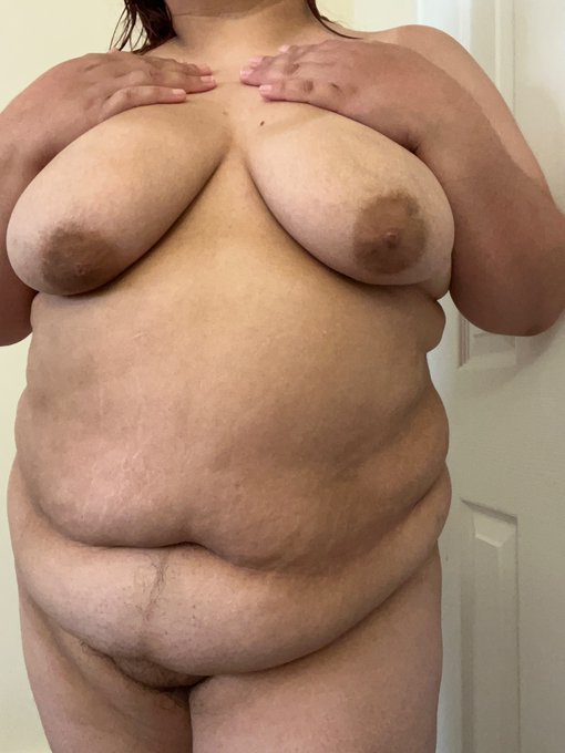 Good morning ☀️  Woke up horny 🥴 https://t.co/BRhjRs7oAq