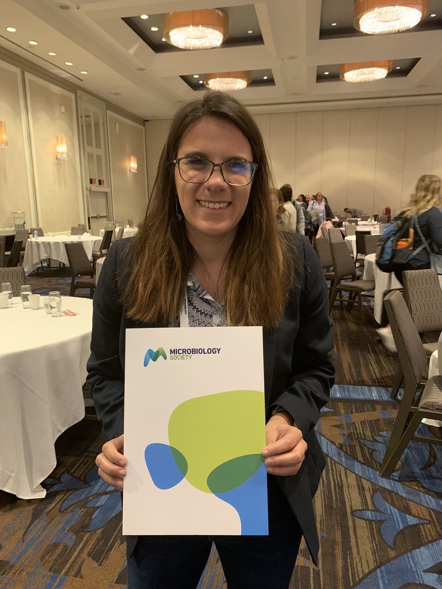 chitinette's tweet photo. @MargotDelavy @MicrobioSoc @FEMSmicro Congratulations! Well deserved 👏👏 @FunHoMic_ITN https://t.co/ckqNXZNSnd