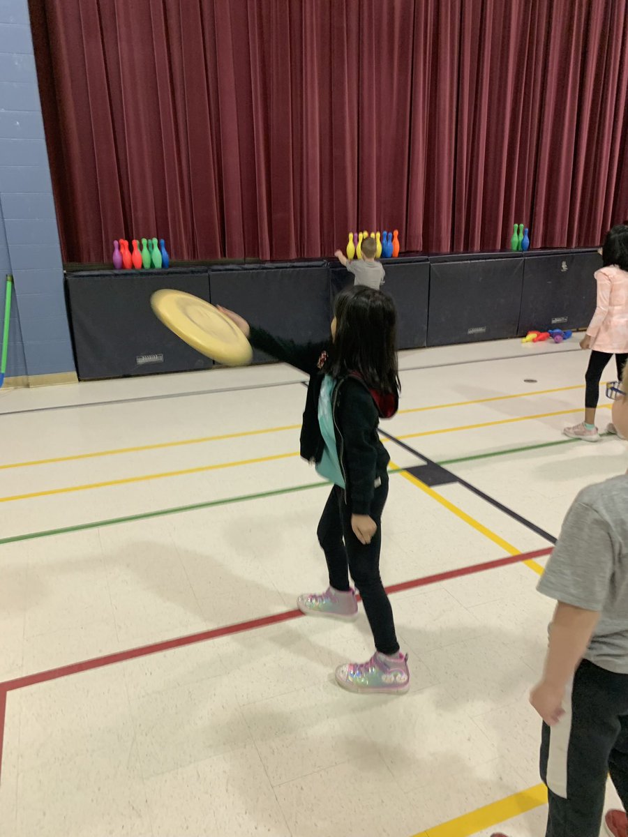 Things are really soaring in #TheFalconsNest here at <a href="/fallingbrookps/">Fallingbrook P.S.</a> 
Ultimate season is afoot. Future recruits #DUC?
