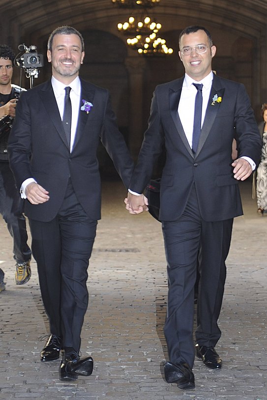 JesusHPulido1's tweet photo. @JoseAlb47534968 @maicavascotw Creo que este va para alcalde de Barcelona , ¿Se habrá divorciado por eso y el caso Deluxe ? https://t.co/qyq8s4vqf8