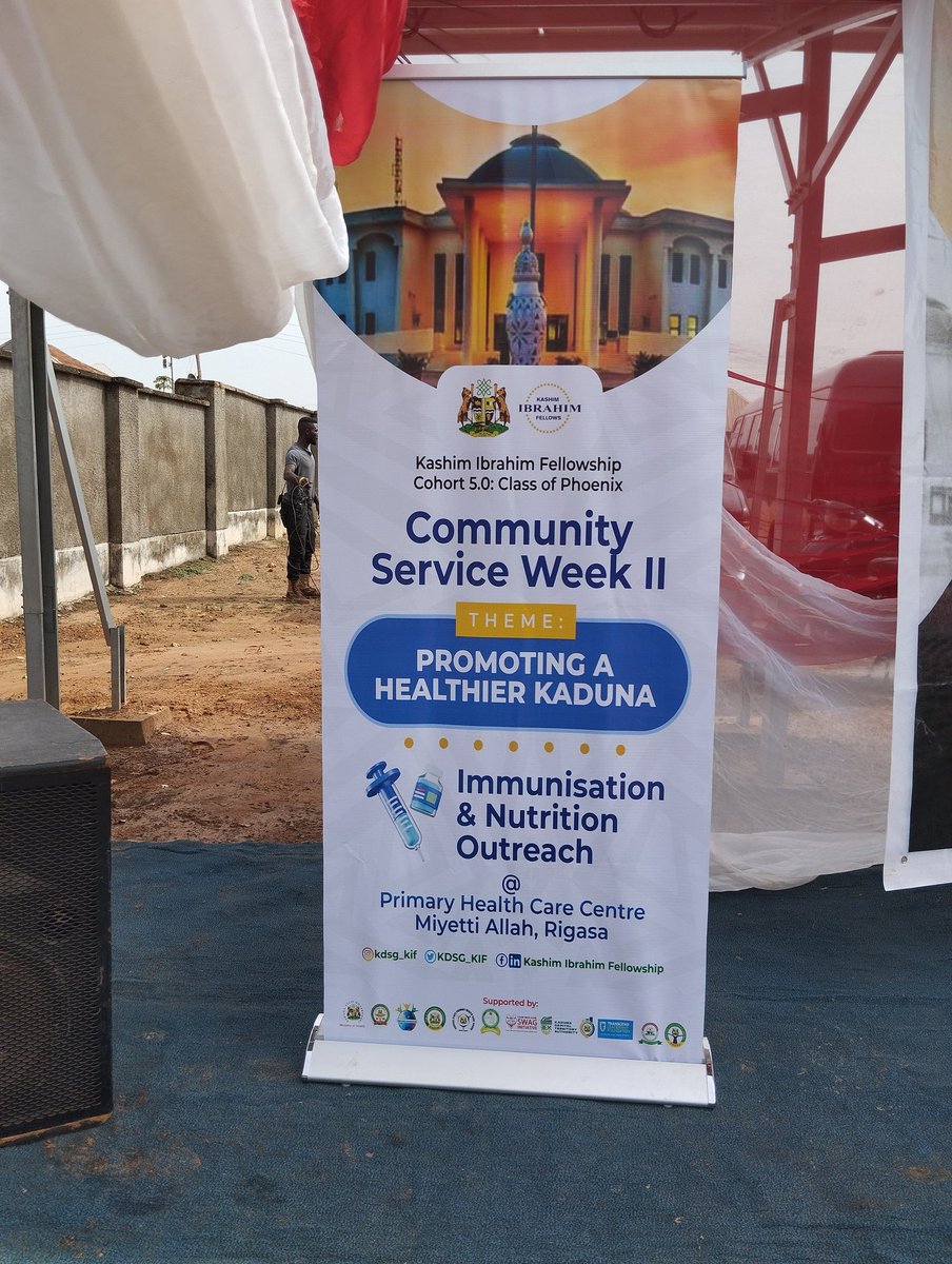BamaiyiGN's tweet photo. And we wrap it up with an immunisation & nutrition outreach at Miyetti Allah PHC, Rigasa. BP, blood sugar testing & tom brown available for women & nursing mothers.
#KashimIbrahimFellowship #KIF #KIFCSW #CommunityService #Development #Leadership #KDSG #KadunaStateGovernment https://t.co/ce03bJp6Nj