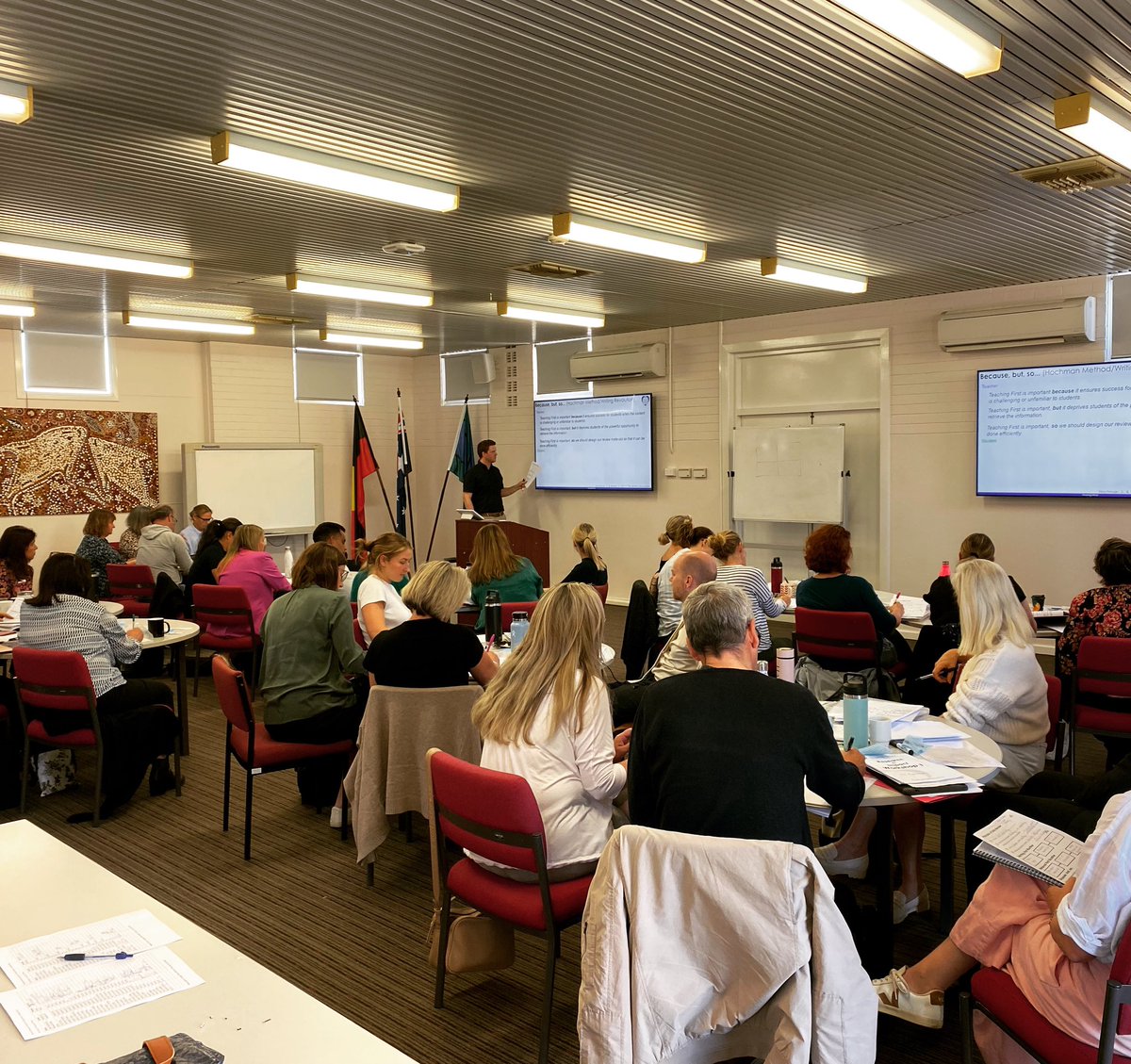 Going deep into the Daily Review strategy with Melville, Bicton, Attadale, Richmond, Caralee, Kardinya, Palmyra, and North and East Fremantle Primary Schools. AKA the Riverside Network😎 They analysed research, participated in live demos, and made their own daily reviews 🤩 💜