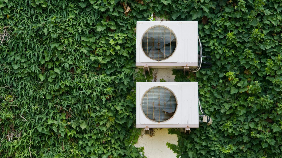 *New fully-funded DPhil opportunity*

Project on cooling energy demand and fuel poverty, supervised by Dr Radhika Khosla <a href="/oxfordgeography/">SoGE, University of Oxford</a> <a href="/UniofOxford/">University of Oxford</a> <a href="/OxfordCooling/">Oxford Future of Cooling Programme</a> <a href="/oxmartinschool/">Oxford Martin School</a> <a href="/SomervilleOx/">Somerville College</a> 

UK &amp; international applicants are eligible. Apply now!
geog.ox.ac.uk/graduate/apply…